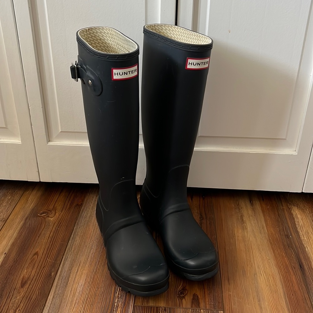 navy og tall hunter boots